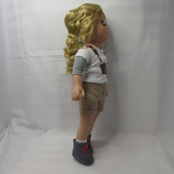 CitiToy 2013 GS126 GM15 Blond 18" Tall  Doll with Camera Shirt - Picture 3 of 6